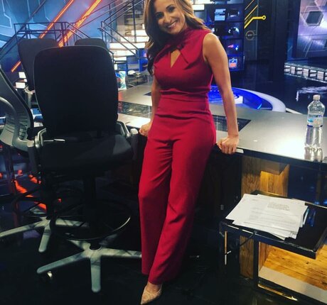 housewife onlyfans top pics