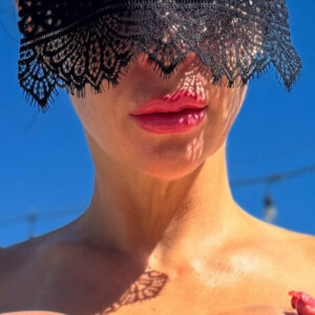 bbcslutwife4u 2 hot pornstar images