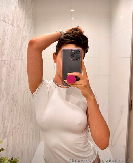 sofialima22 Quick photo