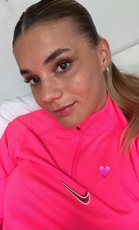 redhead skinny onlyfans sexy nudes images