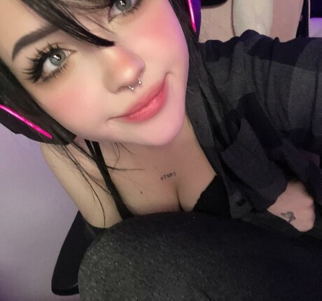 Laurinchhhe art pornstar galleries