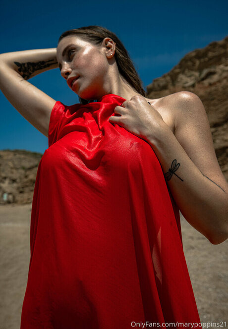 MaryPoppins21 hot actress image