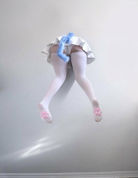 Tsuki Tyann model hot pics