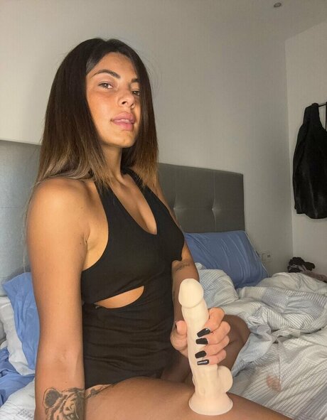 Jasmin Salvati high quality actress photo