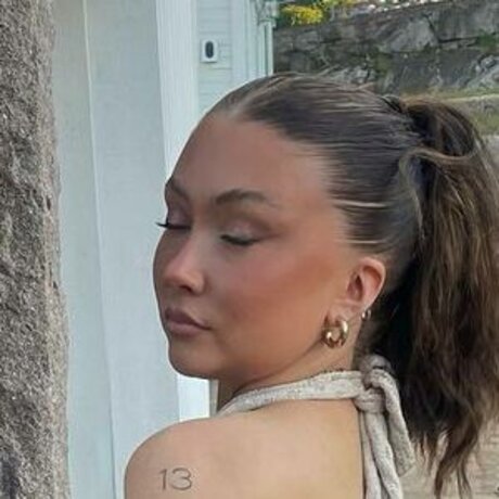 Tilde M llergren top model pictures