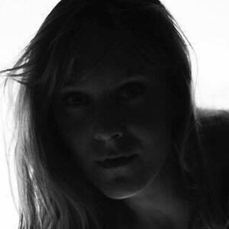 Caroline Abras naked actress image