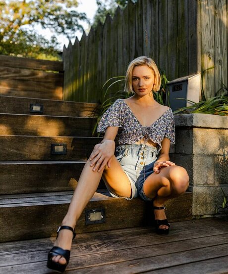 ashleyyy597 beautiful pornstar archive