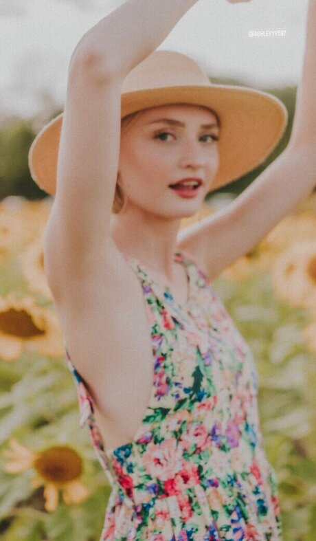 ashleyyy597 nudes actress galleries