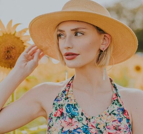 ashleyyy597 hot model image