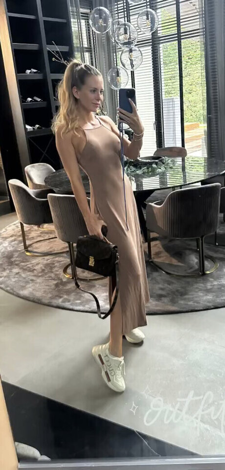 Alina Schulte im Hoff erotic pornstar photos