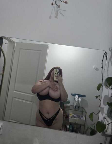 Dienaxkteanna sexy model img