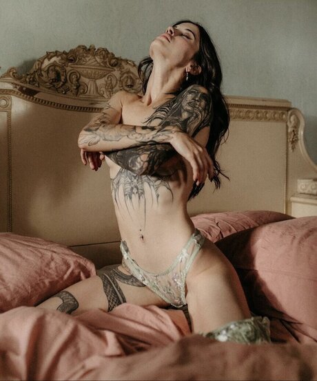 Anny Ink__anny ink_ Quick photo