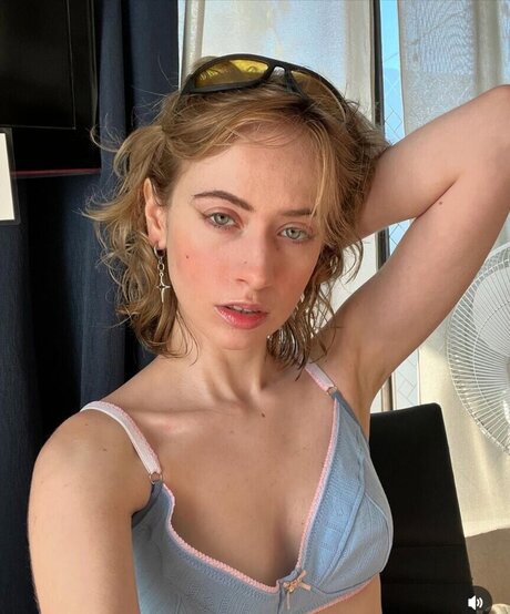 bug universe star xxx image