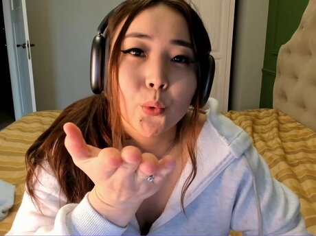 boraa_ hot star archive