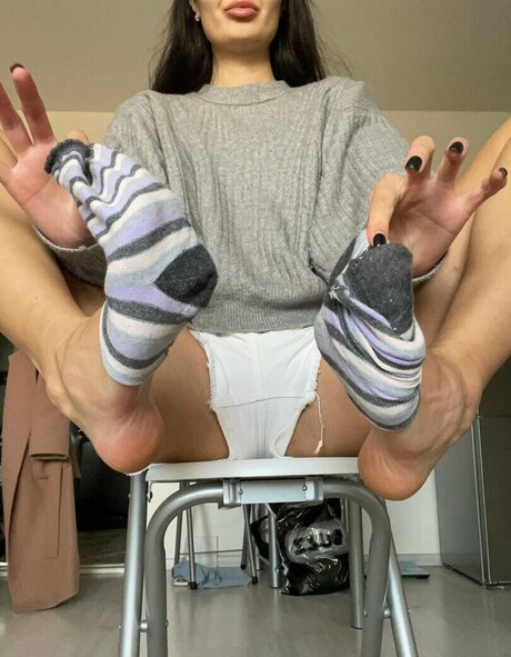 Alise Wonder star pornographic images