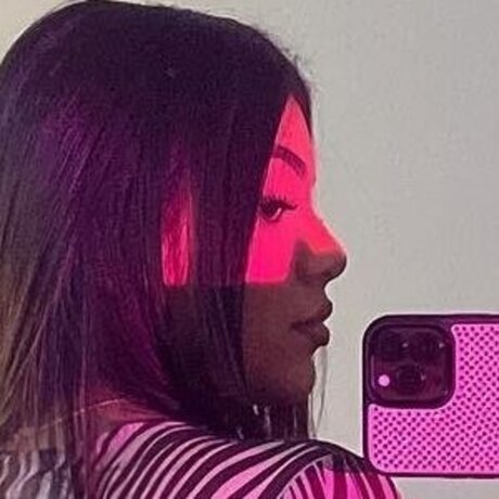 lildedjanet avocado thottie pretty star photos