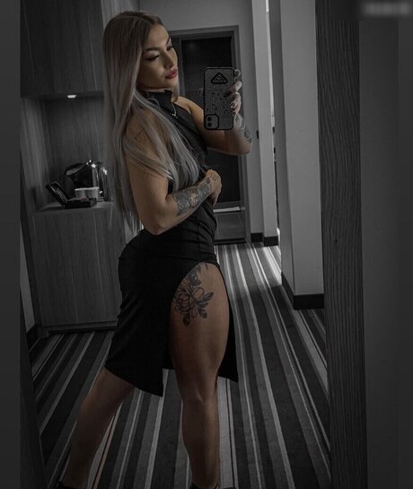 big feet onlyfans art nude pic