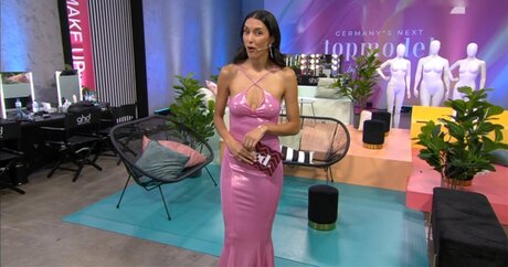 Rebecca Mir erotic star pics