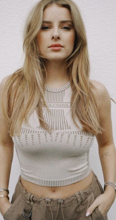 eyFreundin star naked galleries