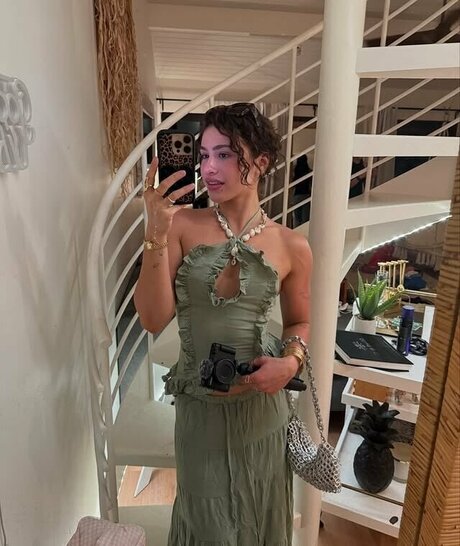 Thelatgirl nice model pics