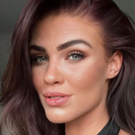 hottest onlyfans xxx galleries