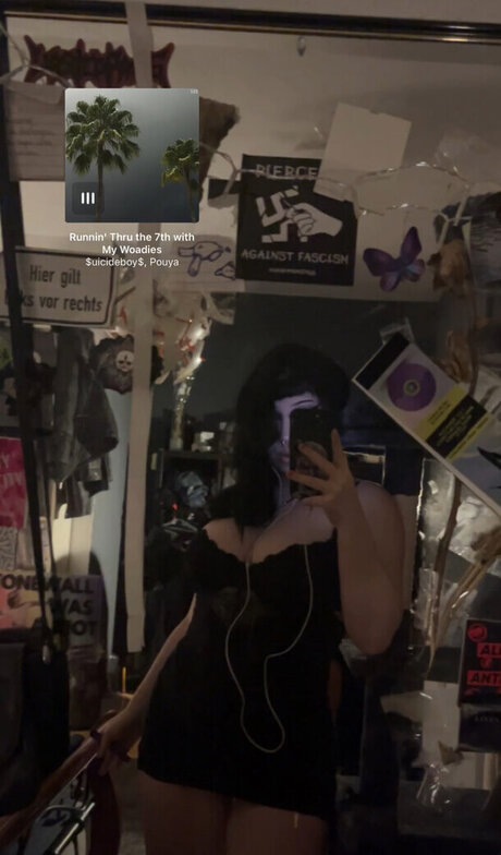 latina solo onlyfans pornographic archive