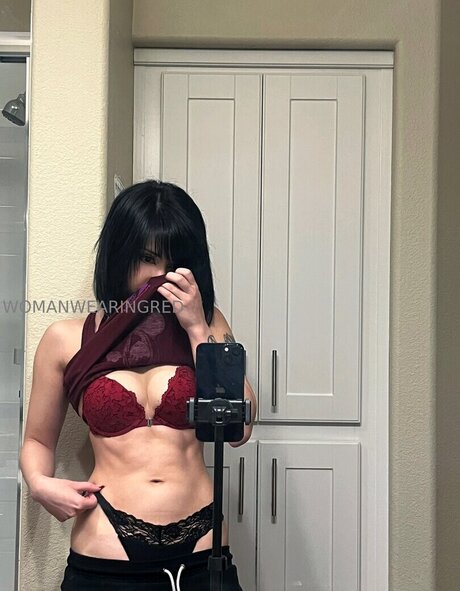 Buffbunnymika star photo