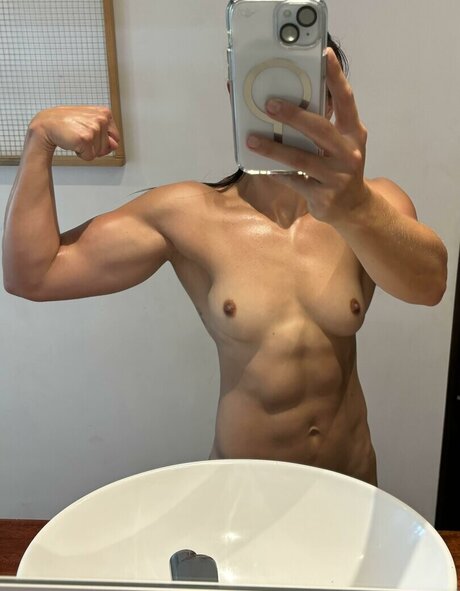 AryFitQueen best actress galleries