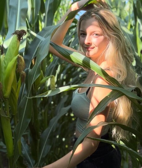 Paulas Landleben nice model photo