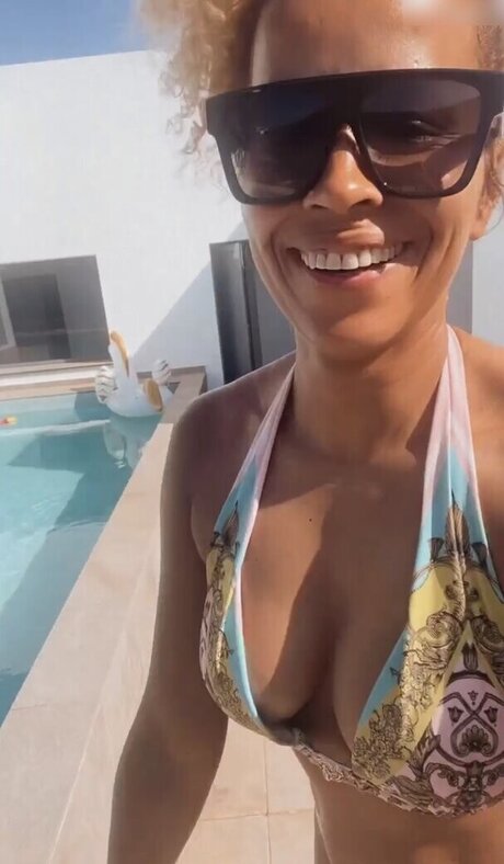 Diana Schneider hot model img