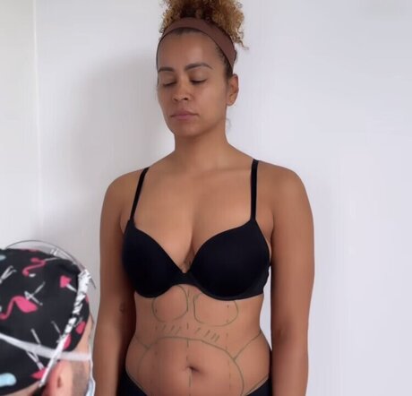 Diana Schneider perfect actress img