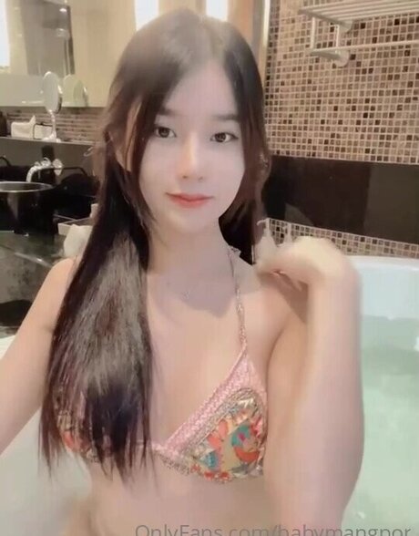 glamour onlyfans beautiful pic