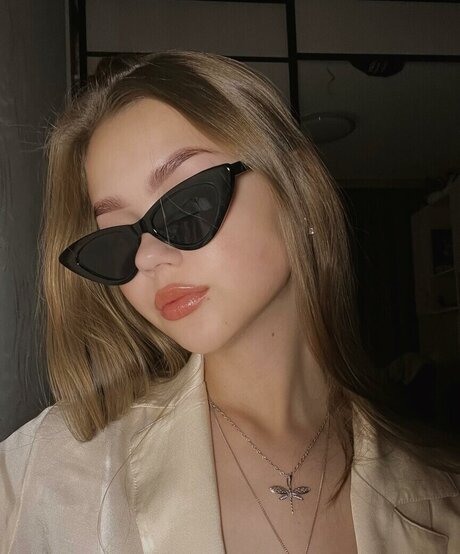 teen asian onlyfans free naked pic