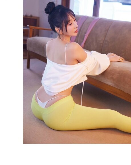 Dayeosin E_ naked model archive