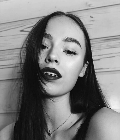 latina solo onlyfans free nude photos