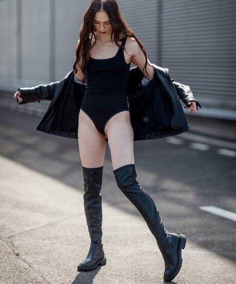 pregnant ebony onlyfans nudes image