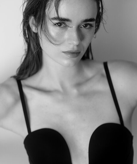 blonde nude onlyfans erotic gallery