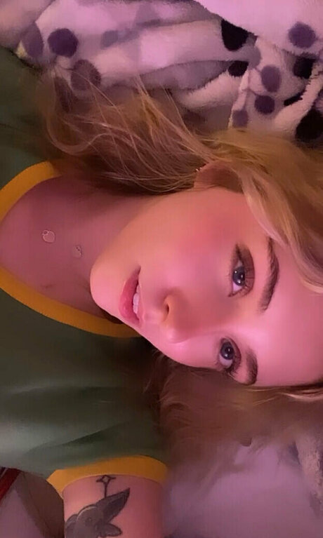 faeriies pornstar perfect pic