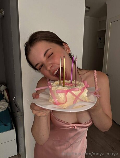 Moya Maya adult actress image