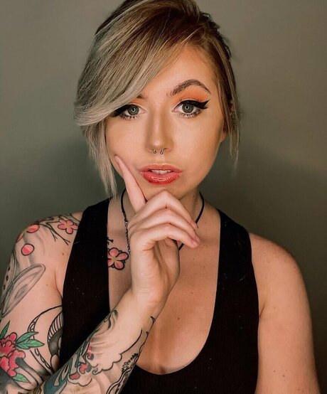 blonde pawg onlyfans free nude galleries