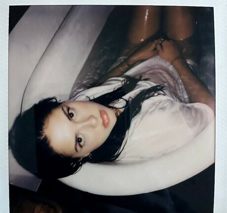 Kate Peytavin model naked pics