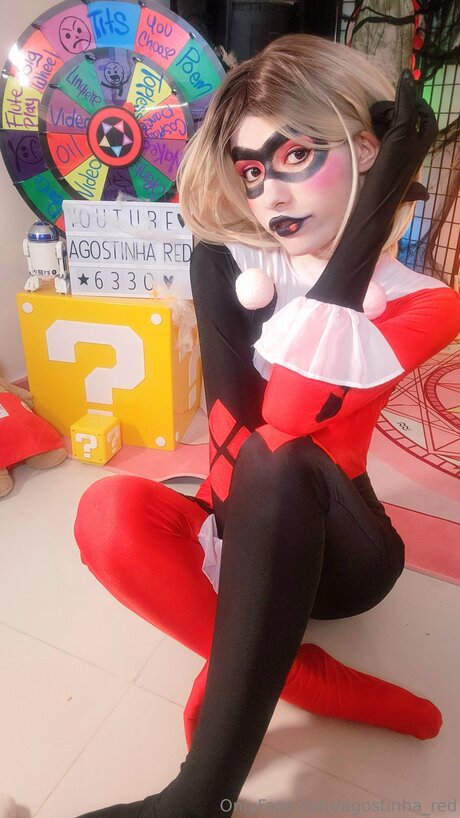 Agostinha Red model porn pic