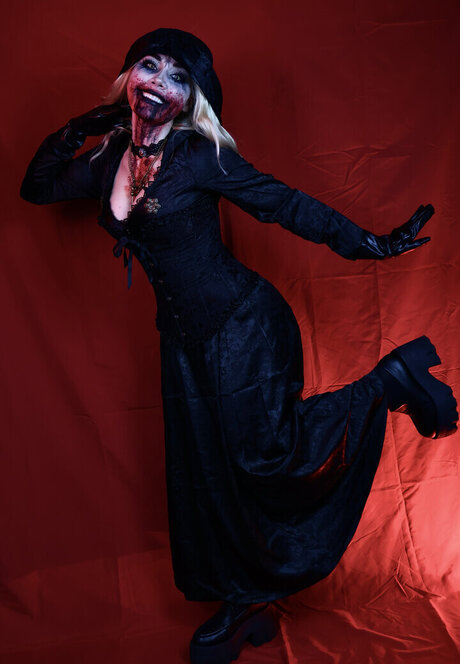 Swaggycucumber erotic pornstar picture