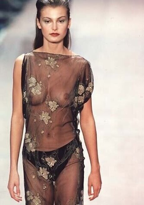 Aurelie Claudel art model photo