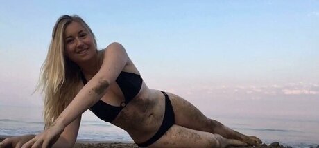 Lena Kupke star pretty photo