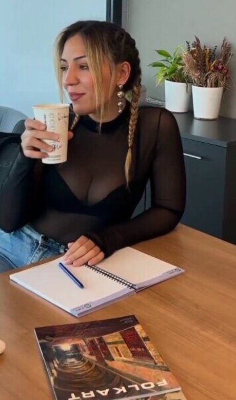 Fidan Atalay porn actress image