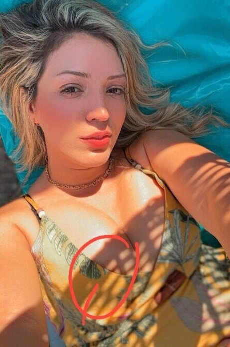 Fidan Atalay pornographic model image