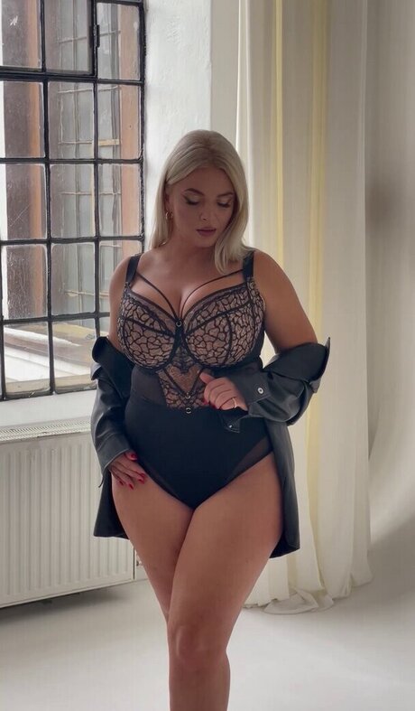 hardcore onlyfans beautiful xxx picture