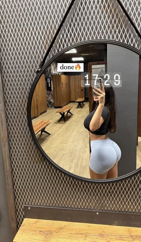 squirt teen onlyfans perfect photo