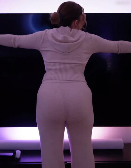 sexy mom onlyfans nude pics